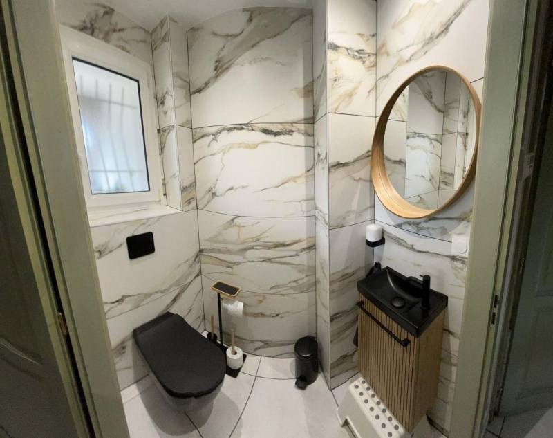 Salle de bain carrelage grand carreaux marbre Strasbourg Bas Rhin